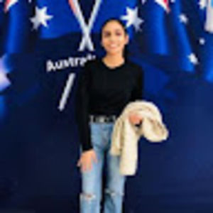 Meet your Posher, Komal